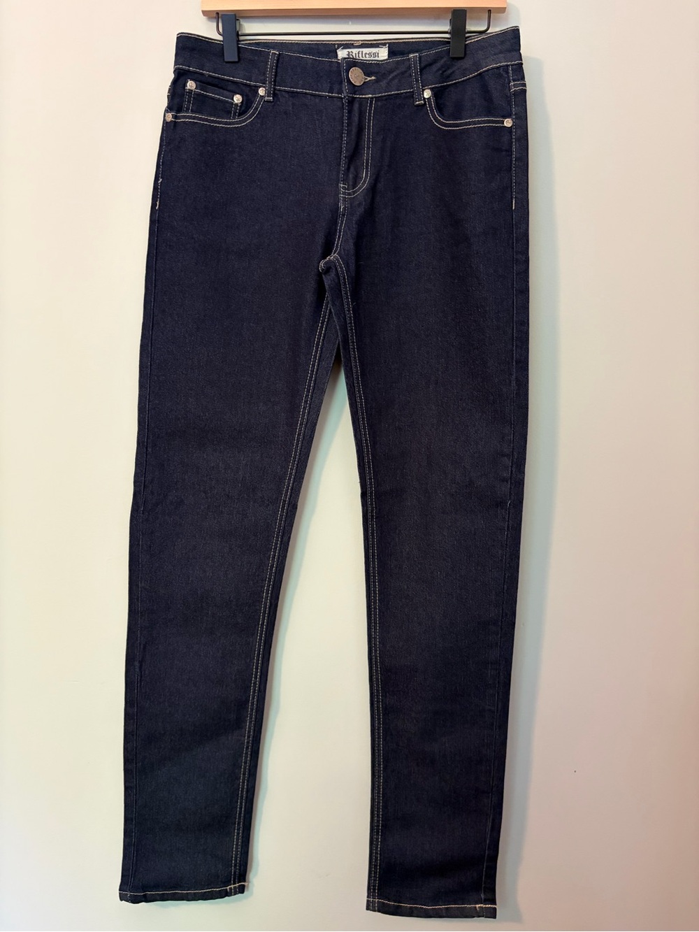 Riflessi Dark Wash Straight Leg Jeans Juniors 8 / 9 Like New